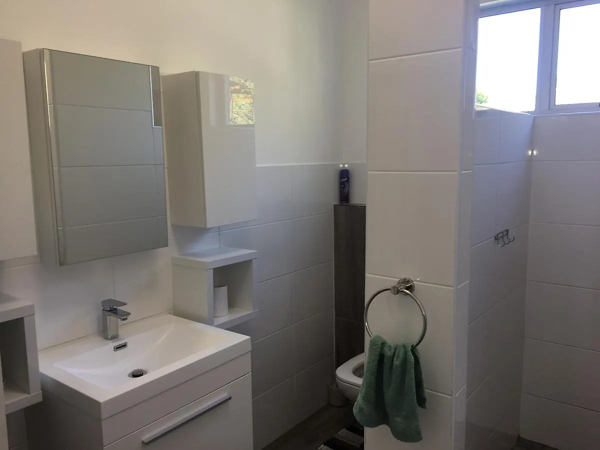 African Palm Cottage And Guesthouse Durbanville Σπίτι διακοπών