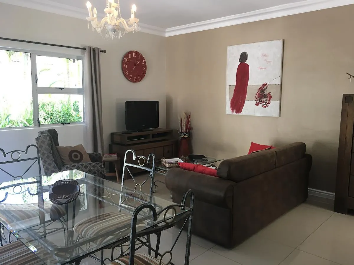 African Palm Cottage And Guesthouse Durbanville Νότια Αφρική