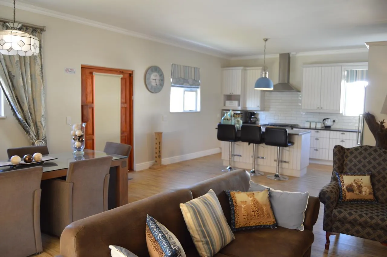 African Palm Cottage And Guesthouse Durbanville Σπίτι διακοπών