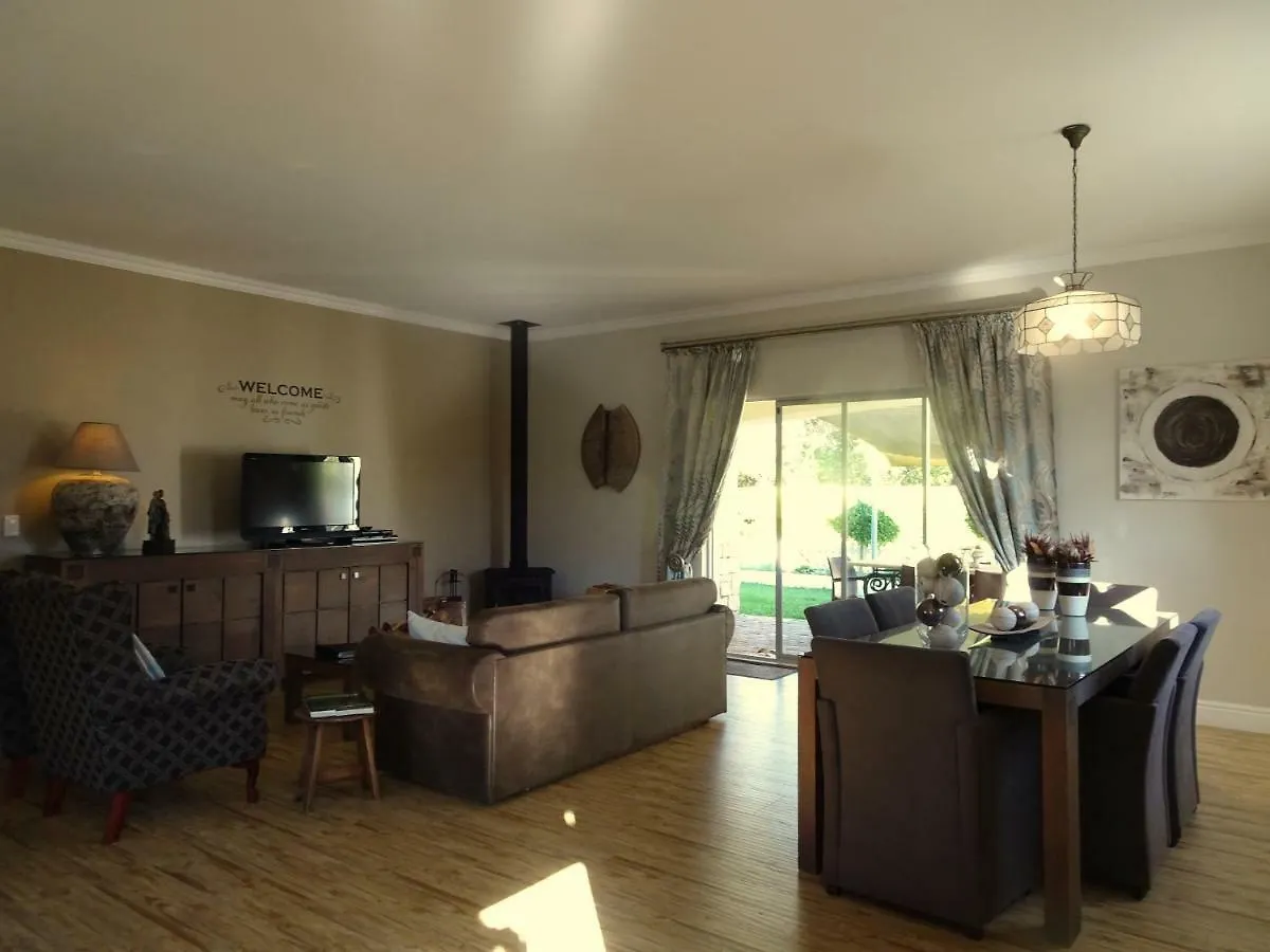 African Palm Cottage And Guesthouse Durbanville Σπίτι διακοπών