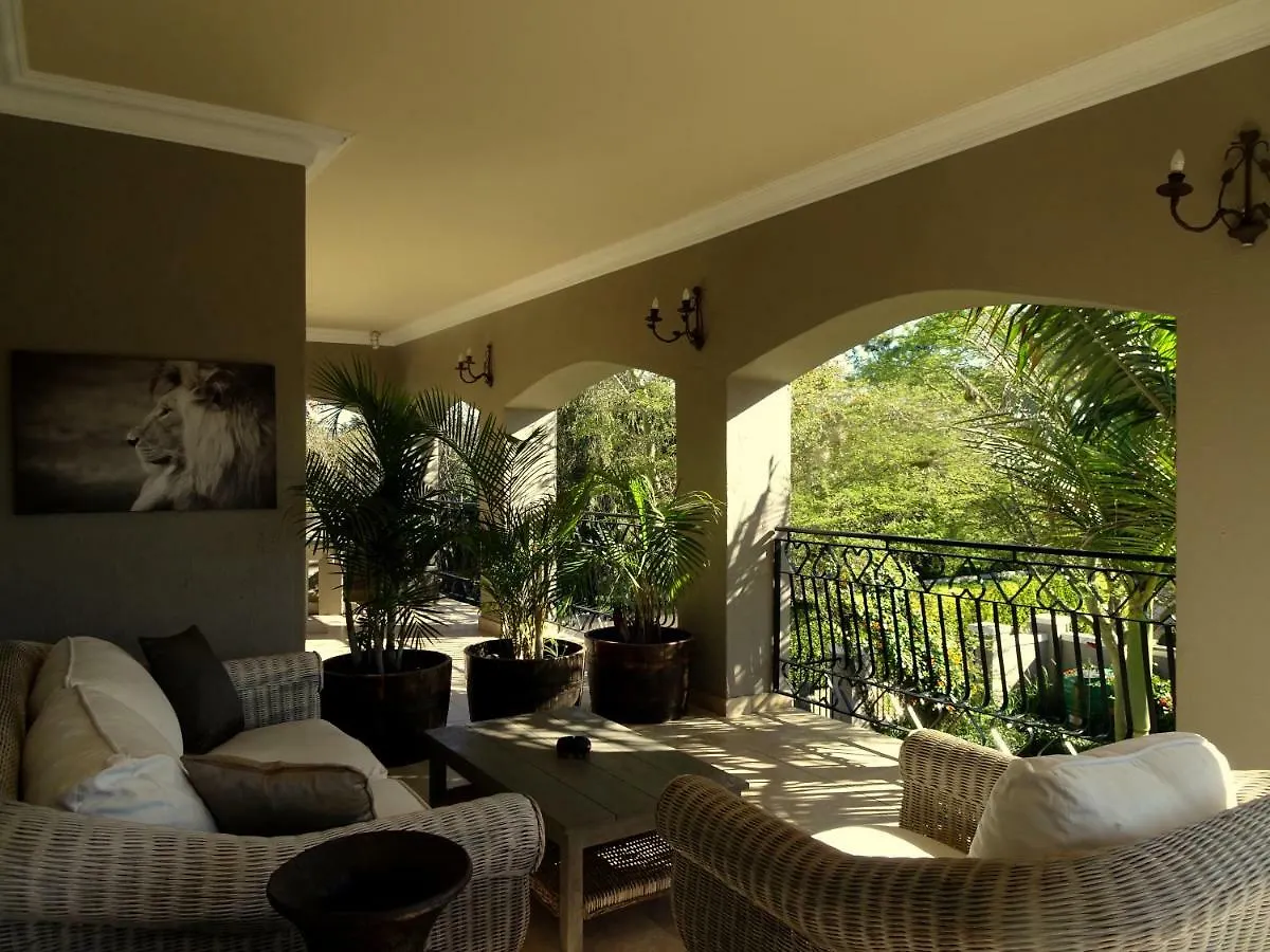 African Palm Cottage And Guesthouse Durbanville